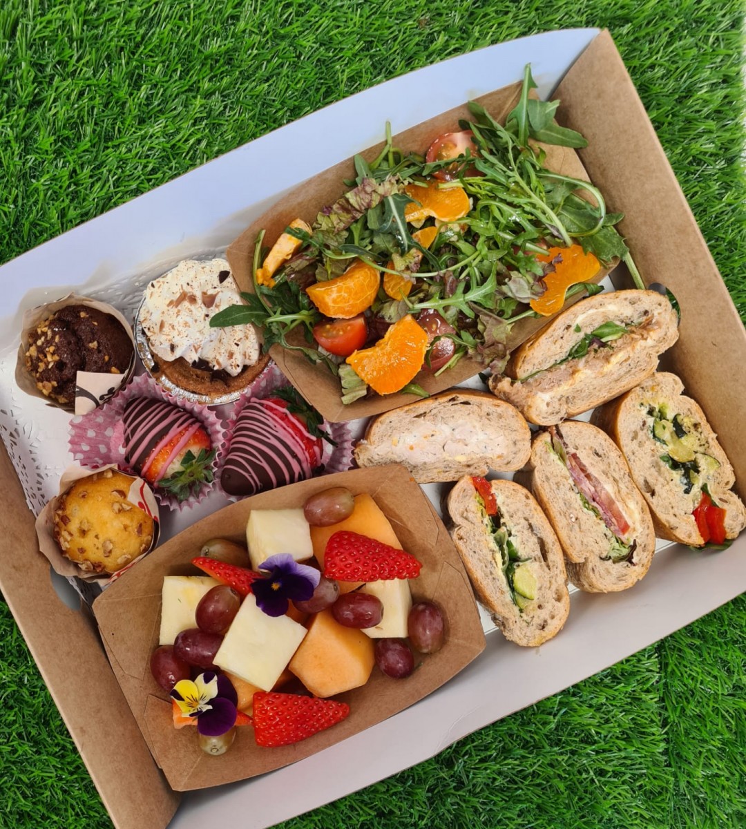 NEW Picnic Box