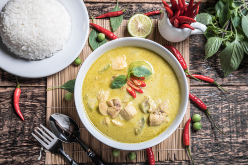 Thai green chicken & lemongrass curry with basmati rice